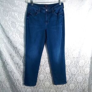 NYDJ women's straight leg jeans mid rise medium blue Lift X tuck size 8
